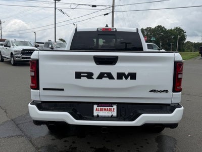 2025 RAM 1500 Big Horn Crew Cab 4x4 5'7' Box