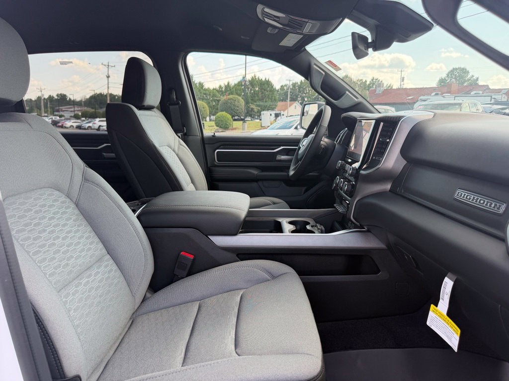 2026 RAM 1500 Big Horn Crew Cab 4x4 5'7' Box