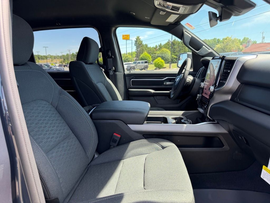 2026 RAM 1500 Big Horn Crew Cab 4x4 5'7' Box