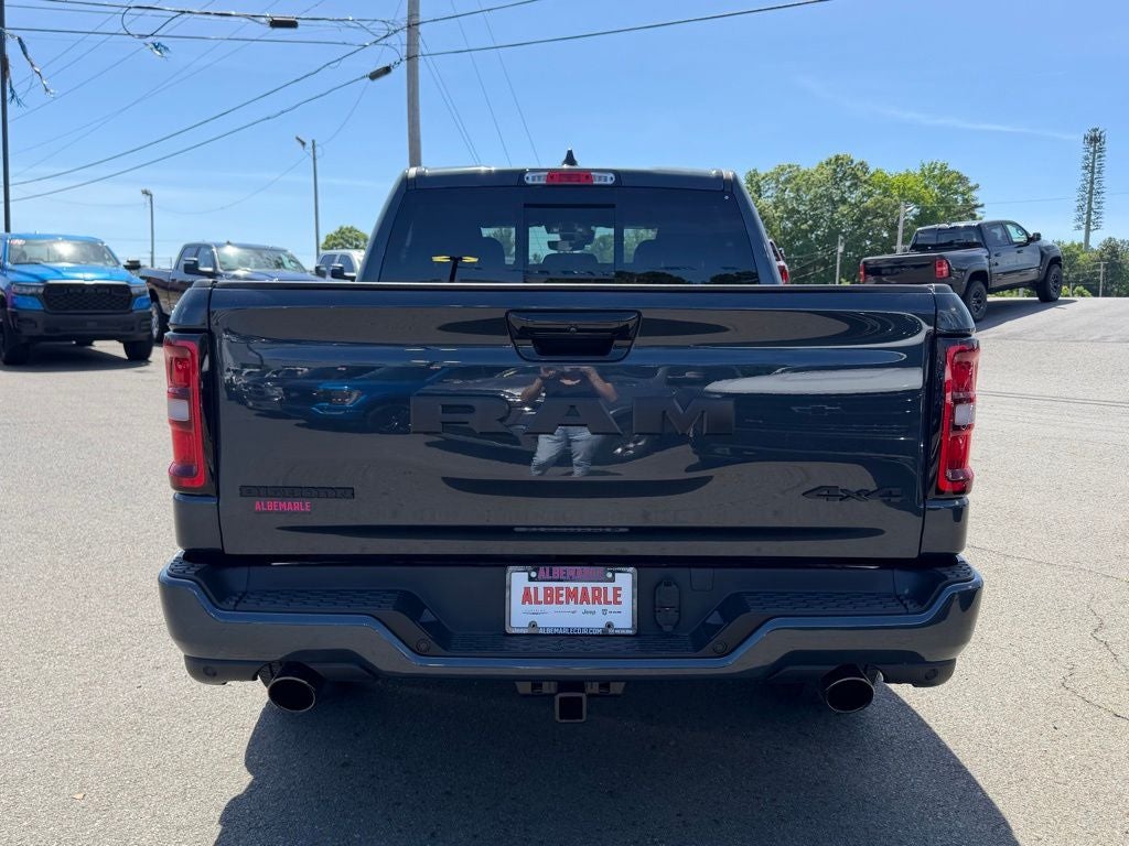 2026 RAM 1500 Big Horn Crew Cab 4x4 5'7' Box