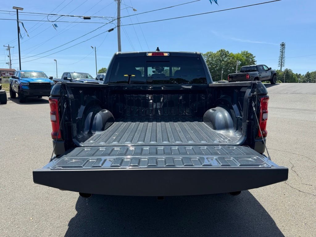 2026 RAM 1500 Big Horn Crew Cab 4x4 5'7' Box