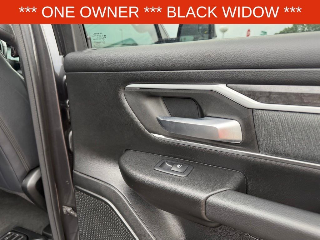 2022 RAM 1500 Big Horn Crew Cab 4x4 5'7' Box