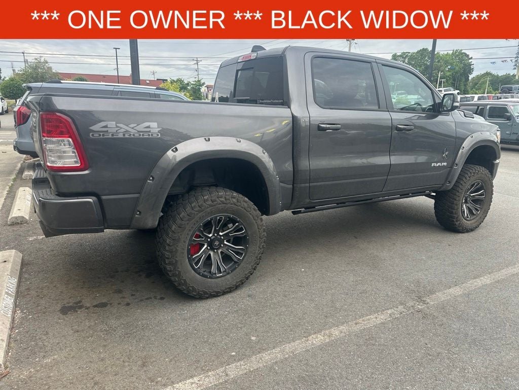 2022 RAM 1500 Big Horn Crew Cab 4x4 5'7' Box