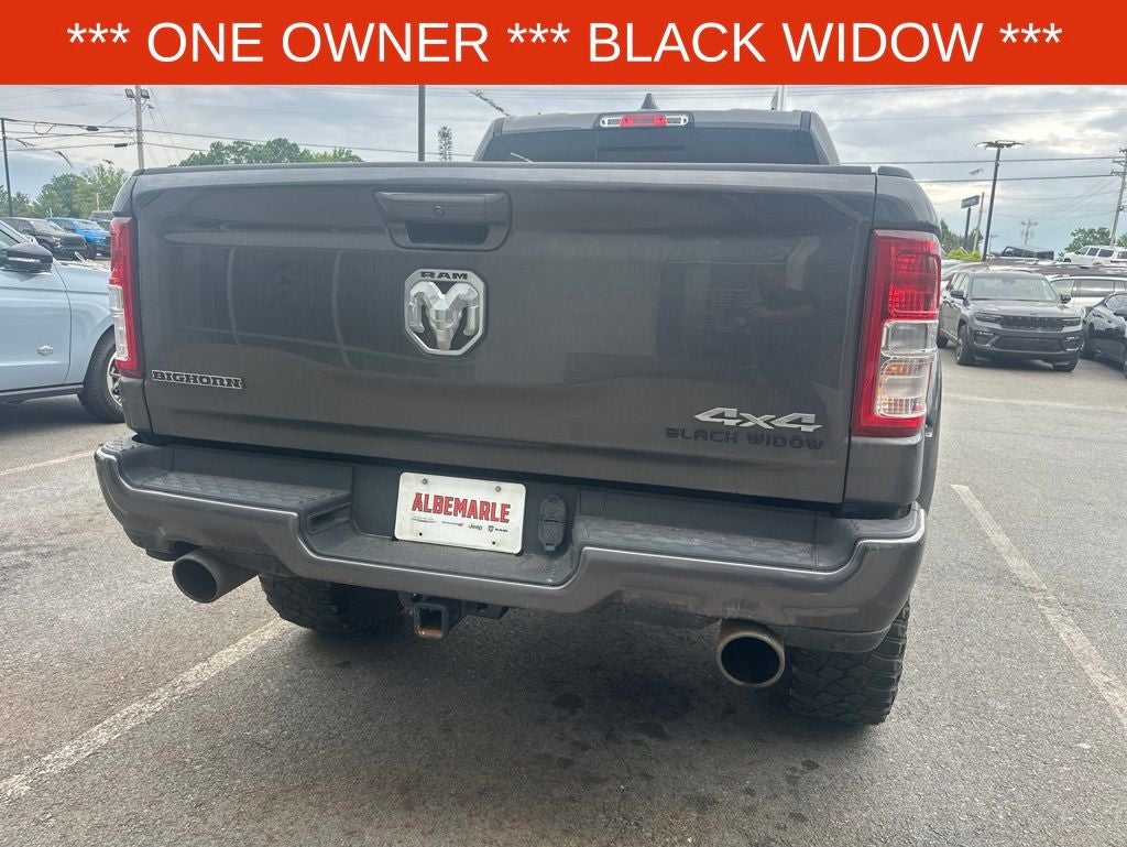 2022 RAM 1500 Big Horn Crew Cab 4x4 5'7' Box