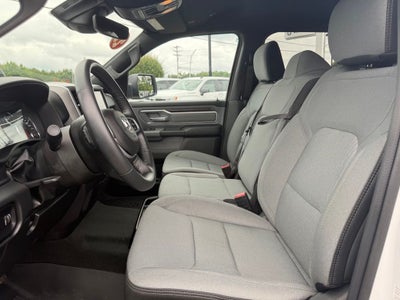 2022 RAM 1500 Big Horn Crew Cab 4x4 6'4' Box