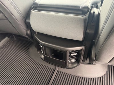 2022 RAM 1500 Big Horn Crew Cab 4x4 6'4' Box