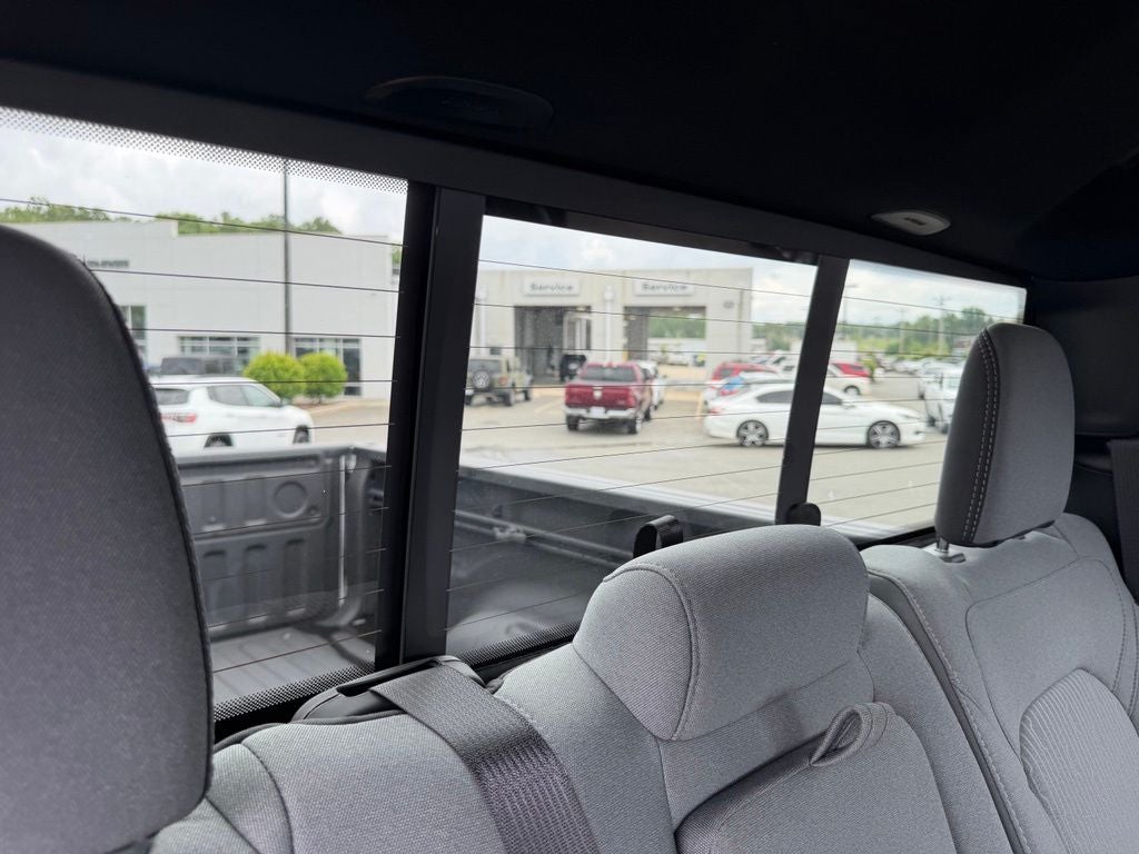 2022 RAM 1500 Big Horn Crew Cab 4x4 6'4' Box