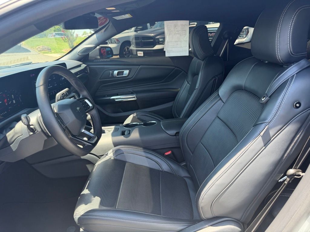 2025 Ford Mustang GT Premium Fastback