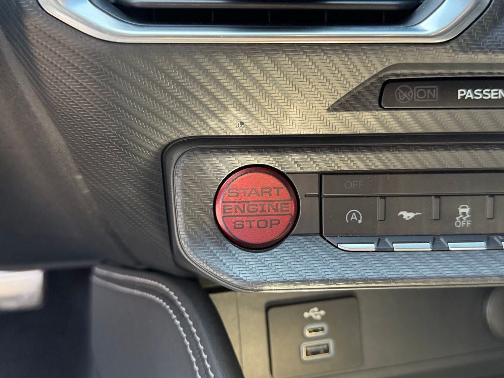 2025 Ford Mustang GT Premium Fastback