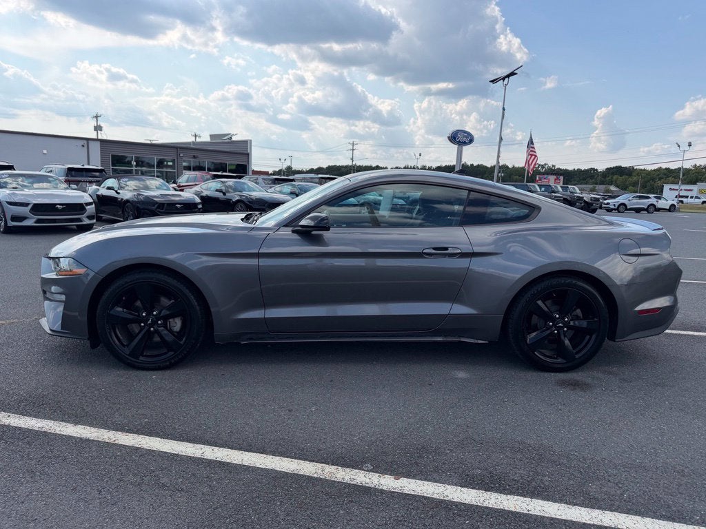 2021 Ford Mustang EcoBoost Fastback