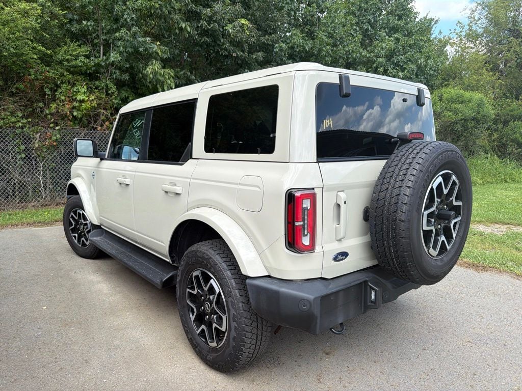 2025 Ford Bronco Outer Banks