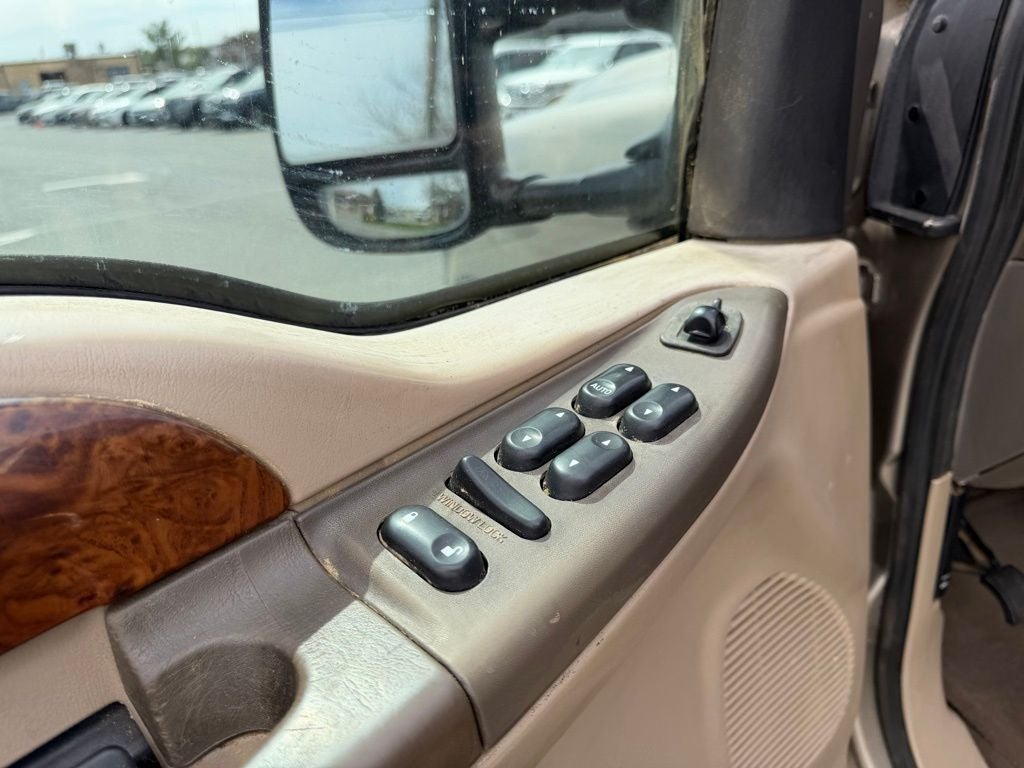 2002 Ford F-250 Base