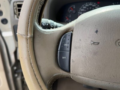 2002 Ford F-250 Base