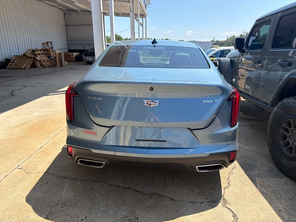 2024 Cadillac CT4 Luxury