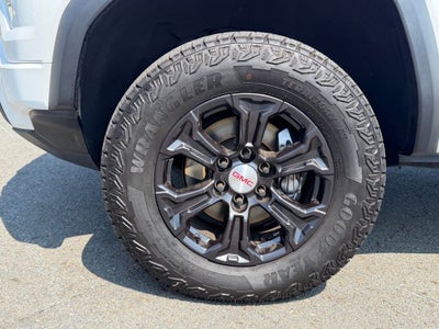 2023 GMC Canyon 4WD Crew Cab Short Box Elevation