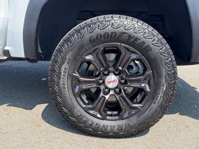 2023 GMC Canyon 4WD Crew Cab Short Box Elevation