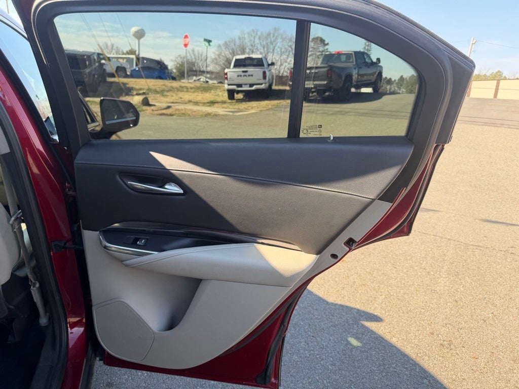 2021 Cadillac XT4 FWD Luxury