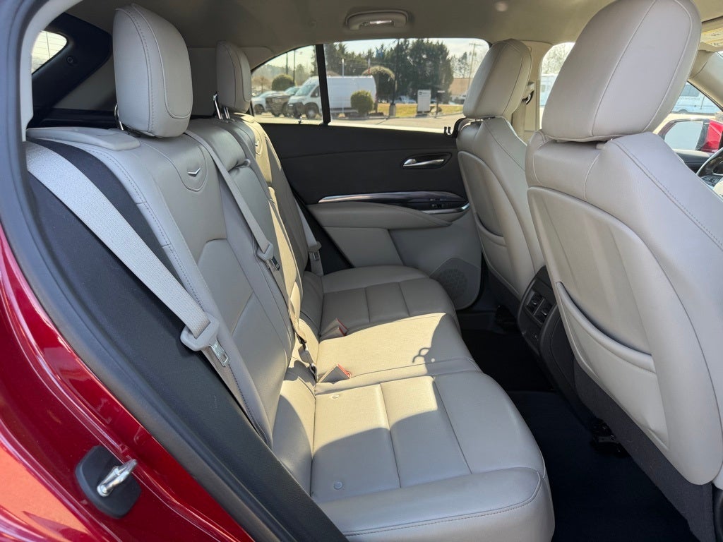 2021 Cadillac XT4 FWD Luxury