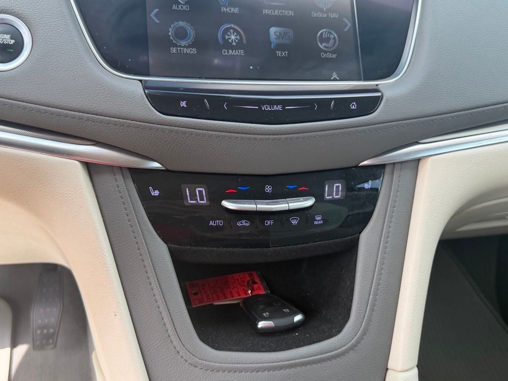 2018 Cadillac XT5 Luxury