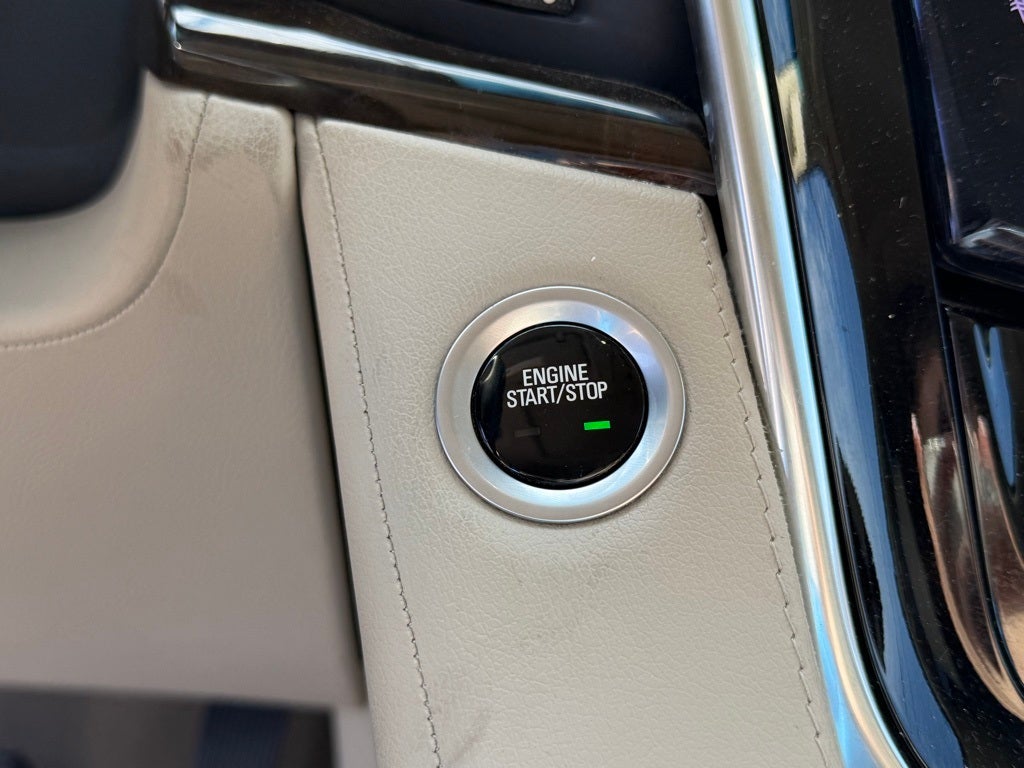 2018 Cadillac Escalade Luxury