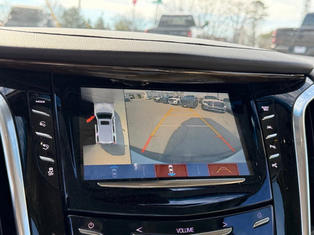 2018 Cadillac Escalade Luxury