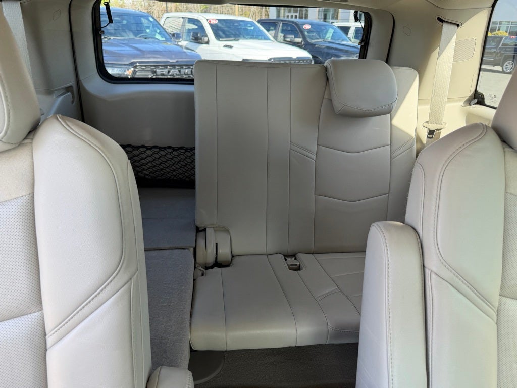 2018 Cadillac Escalade Luxury