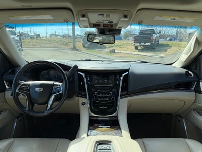 2018 Cadillac Escalade Luxury