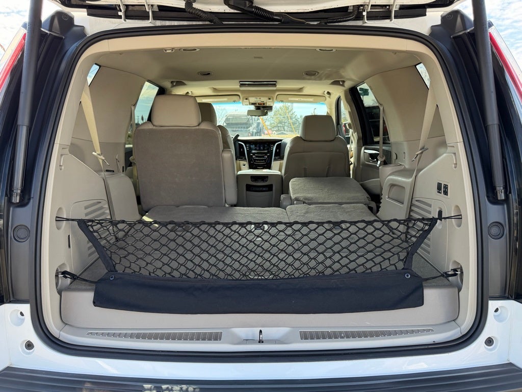 2018 Cadillac Escalade Luxury