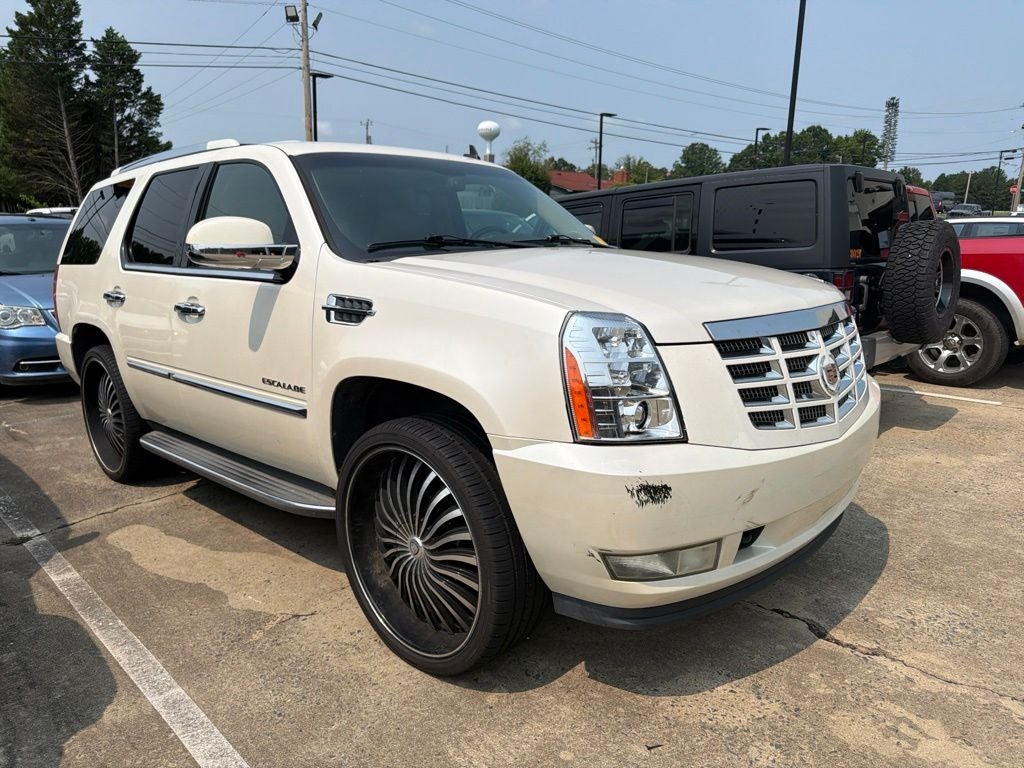2010 Cadillac Escalade Luxury