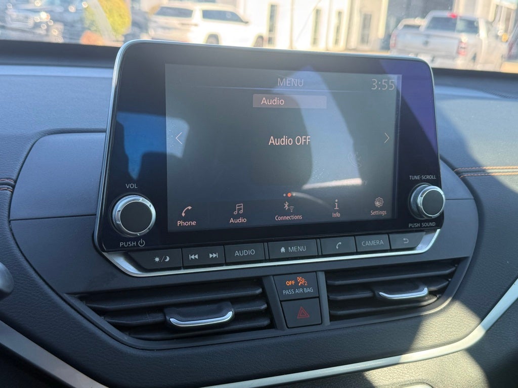 2021 Nissan Altima SR FWD