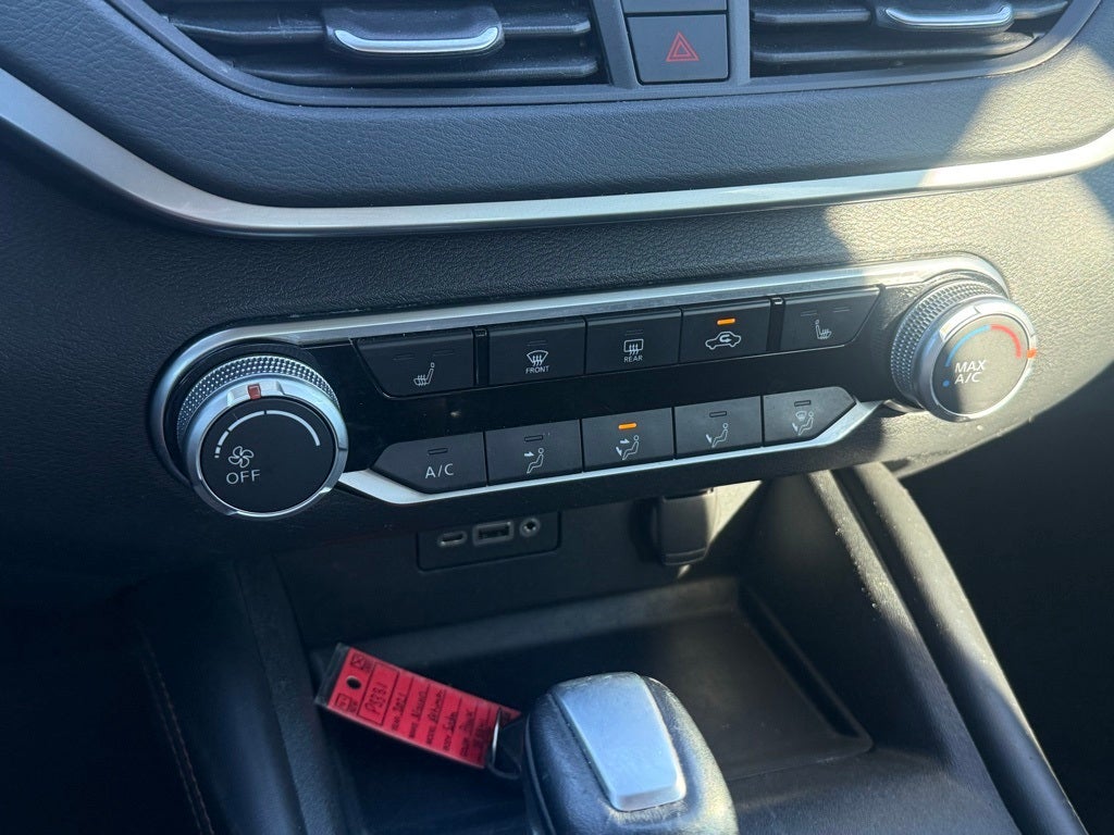 2021 Nissan Altima SR FWD