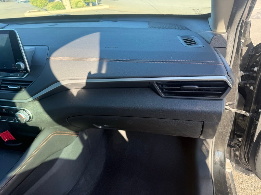 2021 Nissan Altima SR FWD