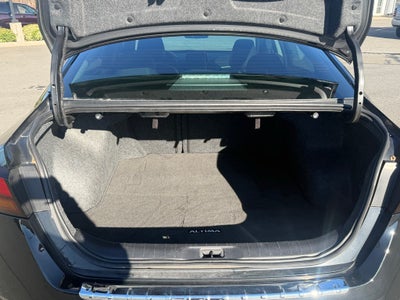 2021 Nissan Altima SR FWD