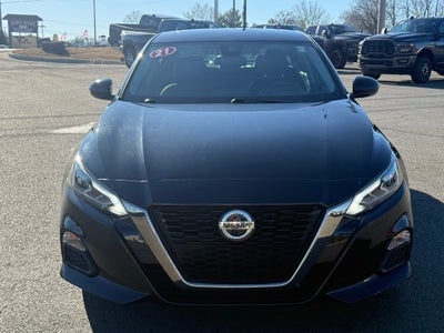 2021 Nissan Altima SR FWD