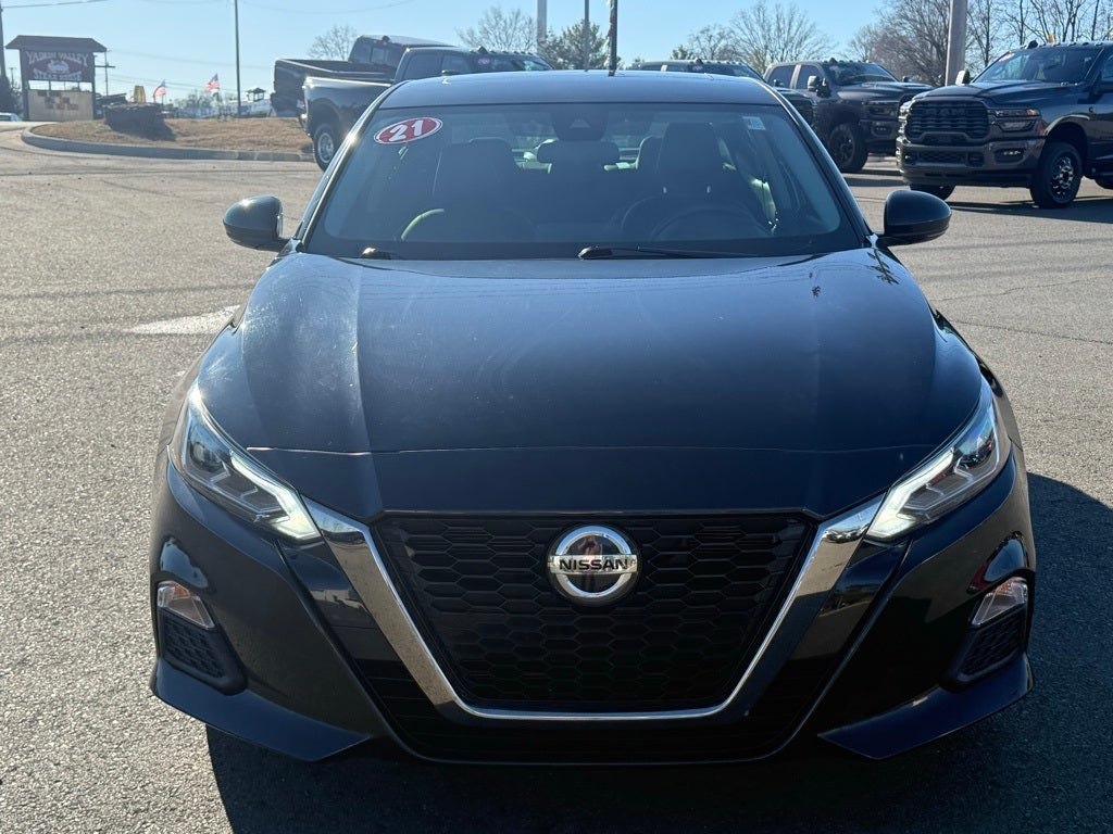 2021 Nissan Altima SR FWD