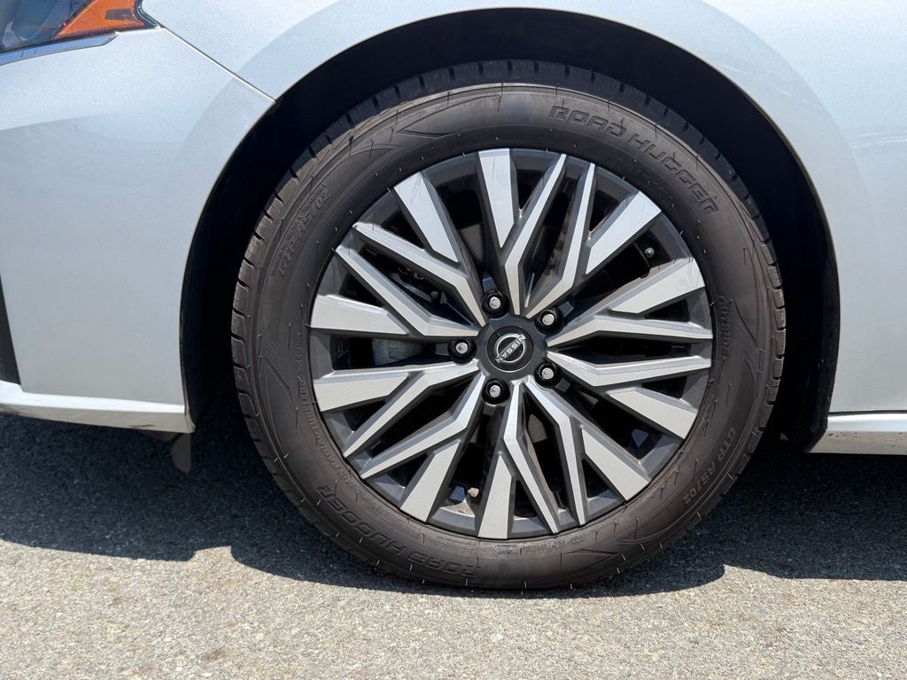 2024 Nissan Altima SV FWD