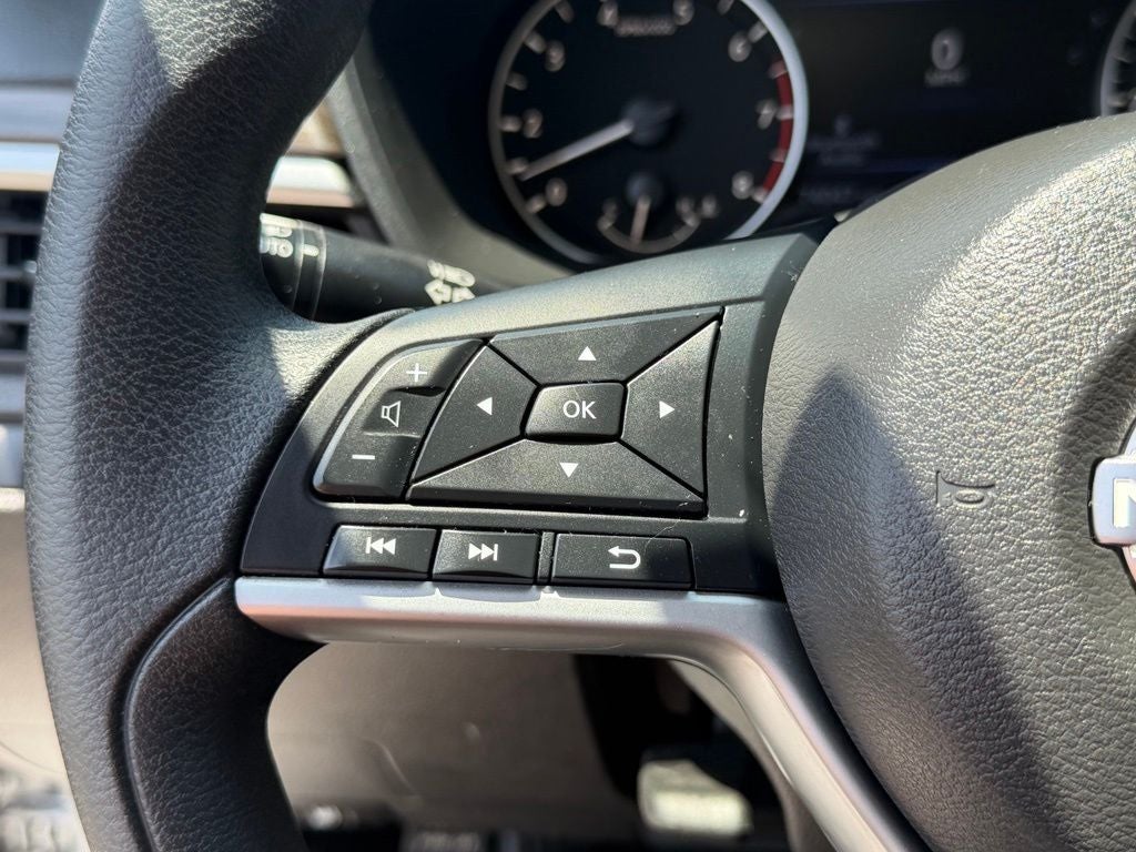 2024 Nissan Altima SV FWD