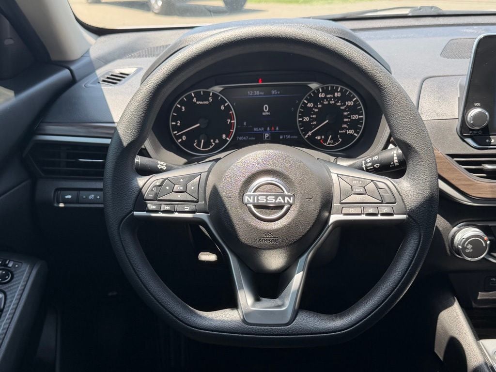 2024 Nissan Altima SV FWD