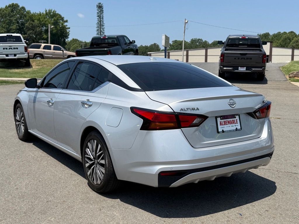 2024 Nissan Altima SV FWD