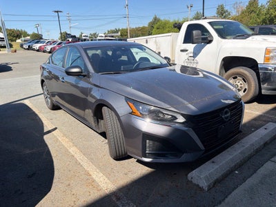 2025 Nissan Altima SV FWD