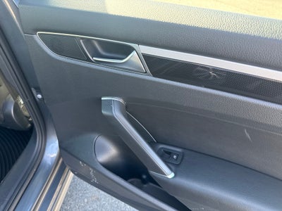 2018 Volkswagen Passat 3.6L V6 GT