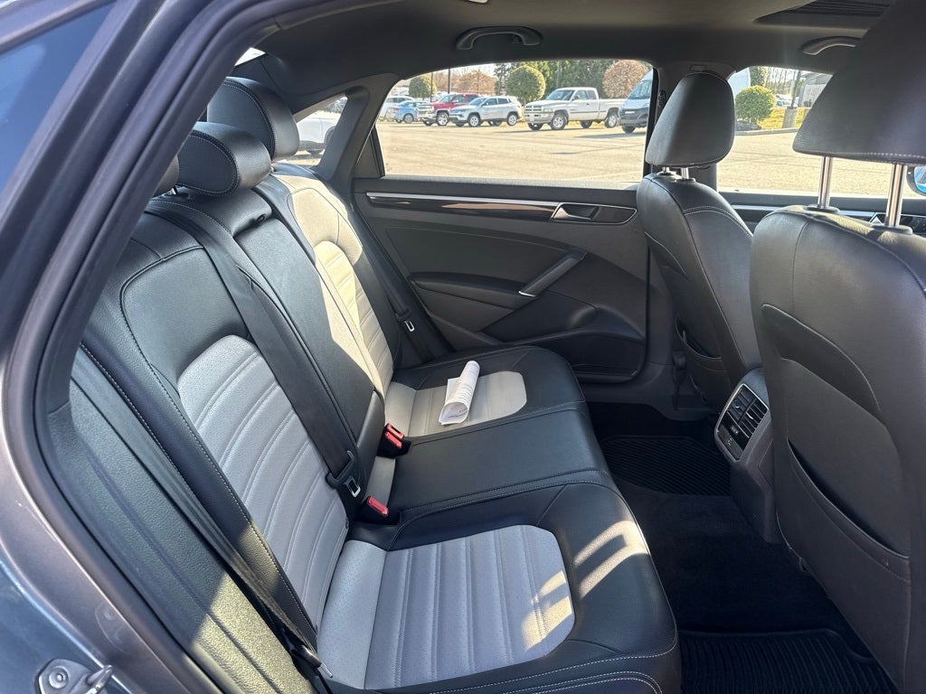 2018 Volkswagen Passat 3.6L V6 GT
