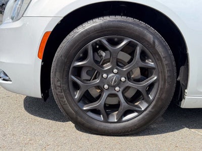 2019 Chrysler 300 Touring AWD