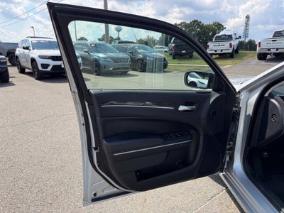 2019 Chrysler 300 Touring AWD