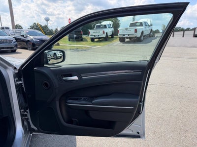 2019 Chrysler 300 Touring AWD