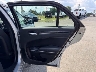 2019 Chrysler 300 Touring AWD