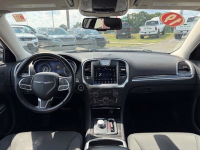 2019 Chrysler 300 Touring AWD