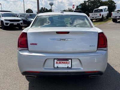 2019 Chrysler 300 Touring AWD