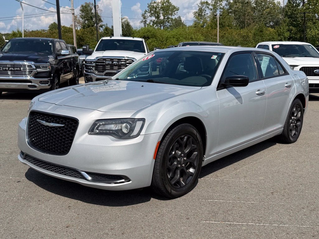 2019 Chrysler 300 Touring AWD