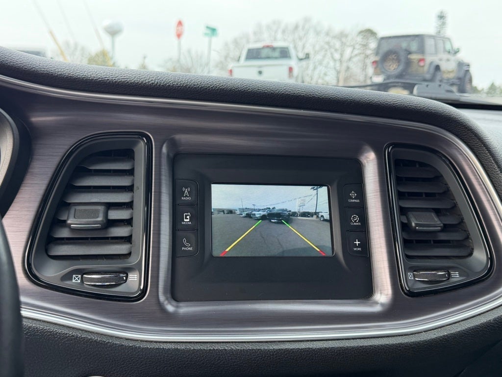 2015 Dodge Challenger SXT